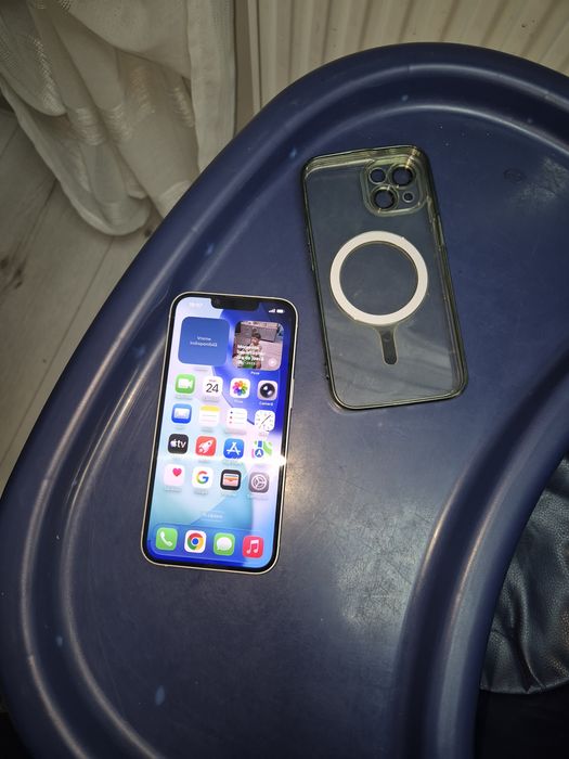 I-Phone 14  puțin utilizat