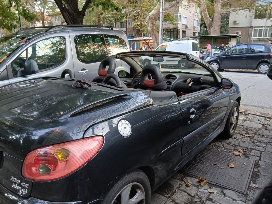 Пежо 206 cc 1.6 в отлично състояние