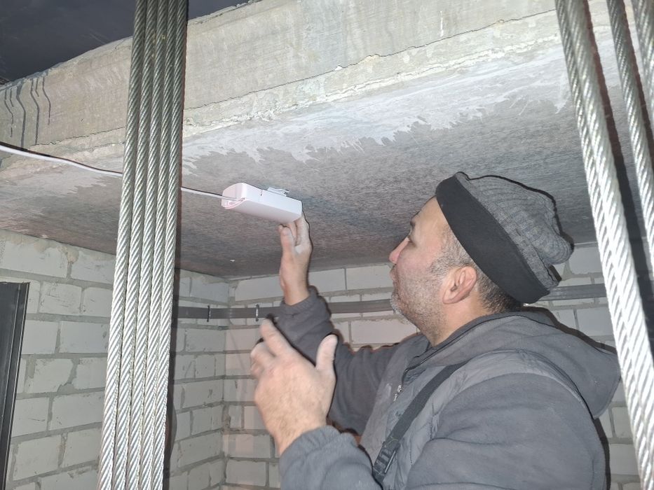 Установка камера лифт