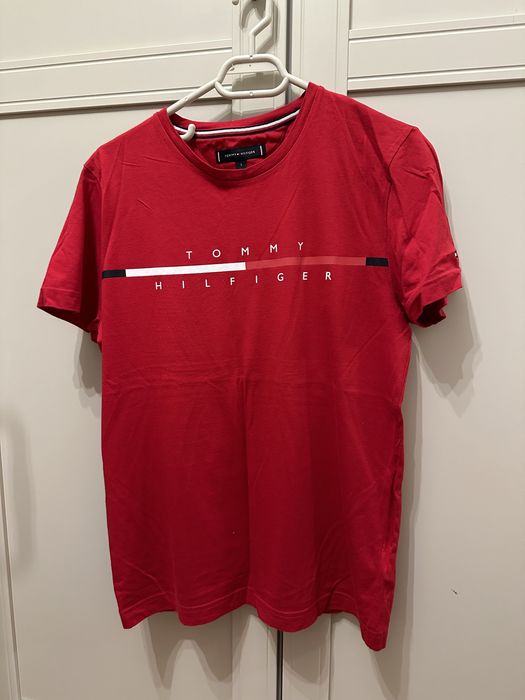tricou rosu tommy hilfiger