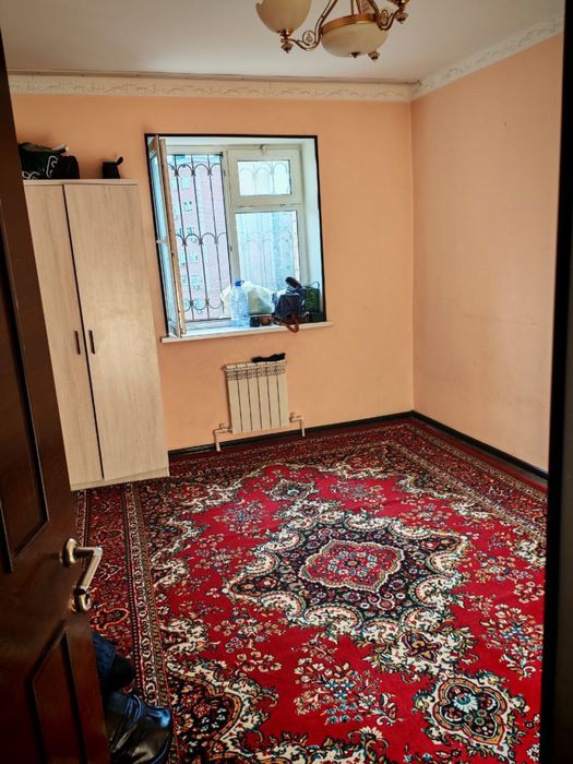 Продаётся квартира! Сергели 9 худуд,2х комнат.4-этаж. 59 кв.+ балкон