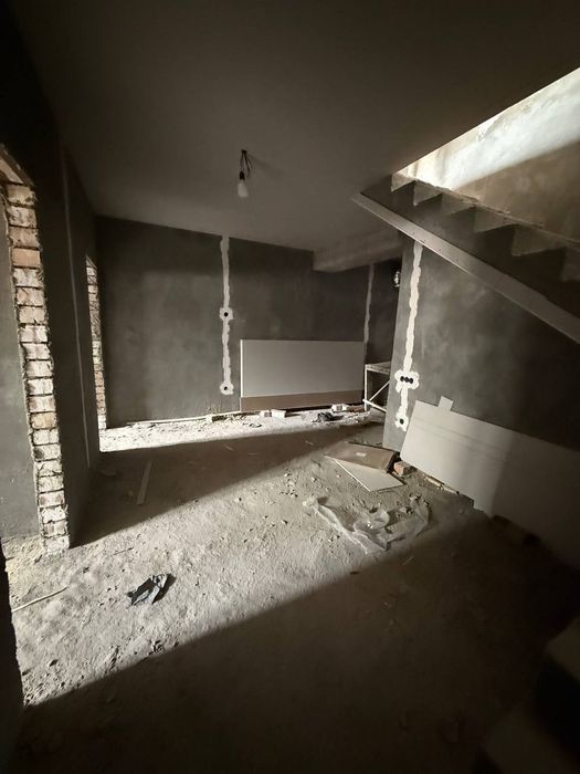 Сергили хокимиятни оркасидаги домлар 6хона  8500д