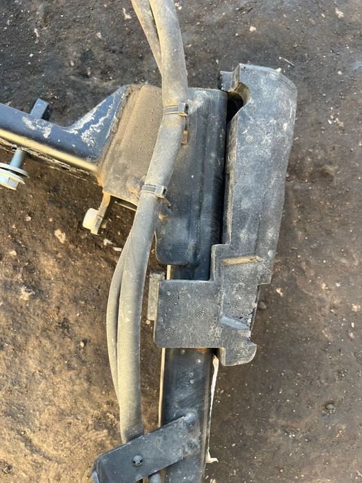 Теглич оригинален за Audi A4 b9 Ауди А4 б9 8w0800491 електрически