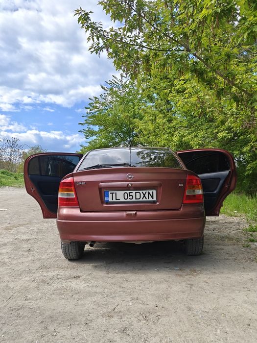 Opel astra g 1.6 benzină