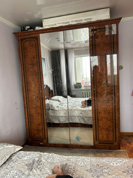 Продам спальная гарнитура