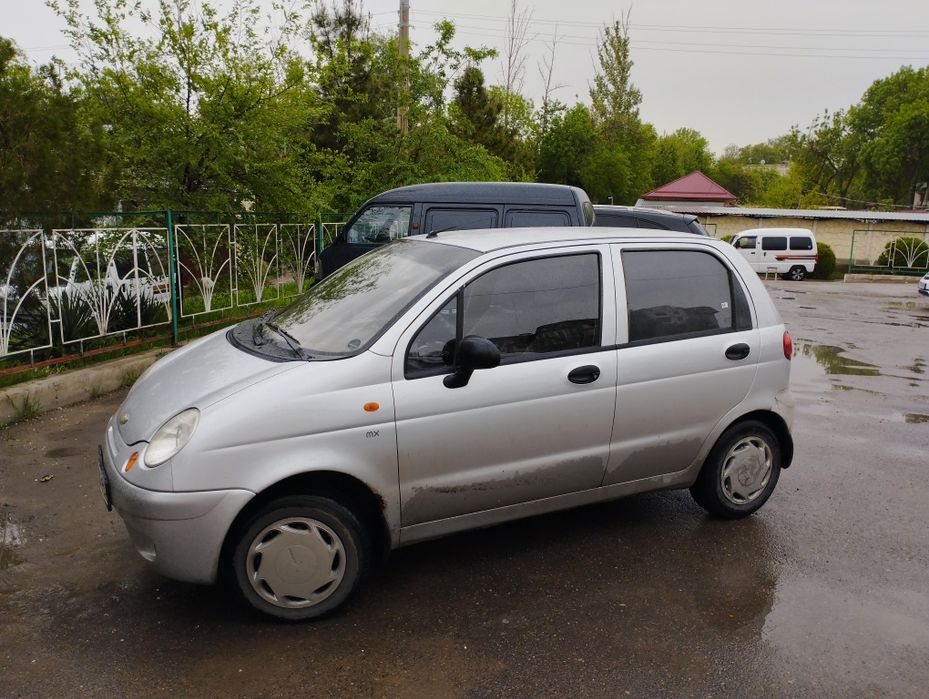 Автомобиль матиз