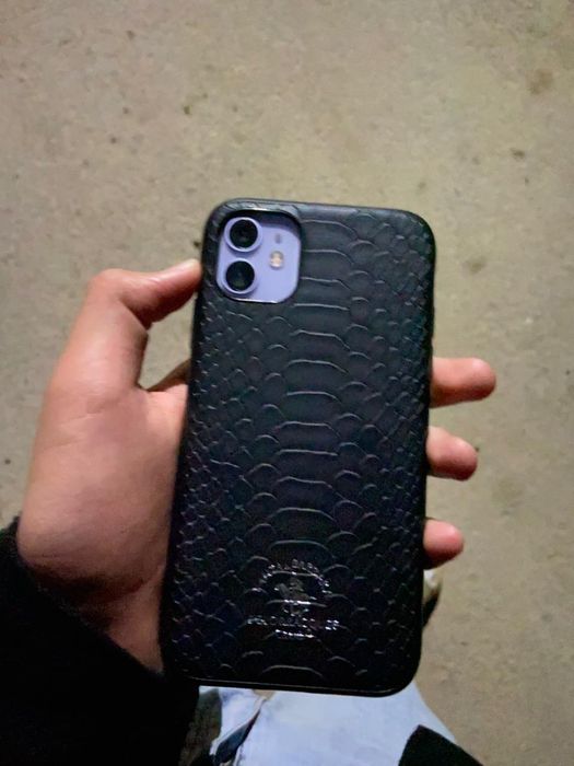 Айфон 11 құлтанған