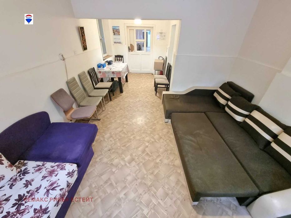 Хотел за продажба в с. Николово, лесопарк Липник