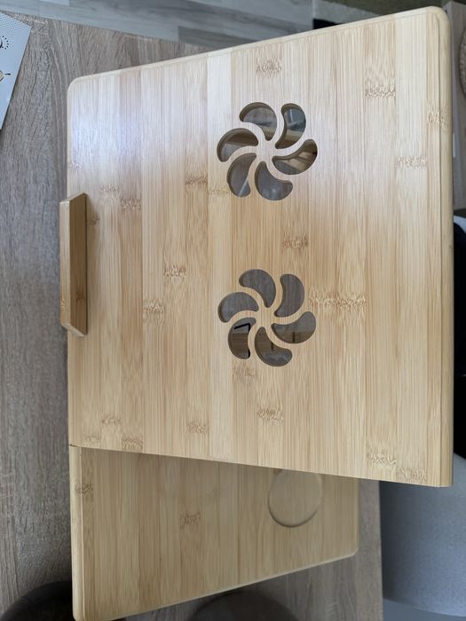 Поставка за лаптоп LOHALS бамбук JYSK