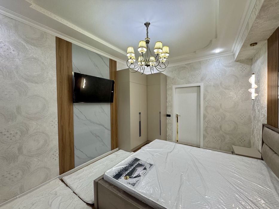 4х ком. квартира, на 1 этаже. Фрунзе