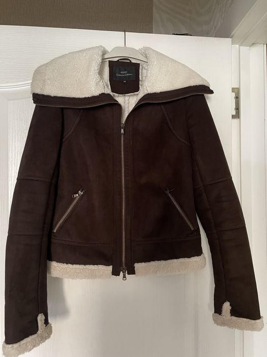 Продам женские куртки пальто