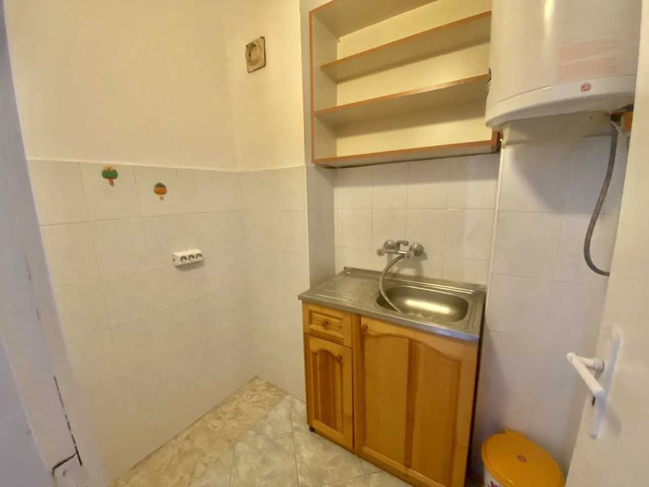 Продава се Двустаен апартамент в Пловдив, Център - 58 кв.м за 1466 €/кв.м - Снимка #3