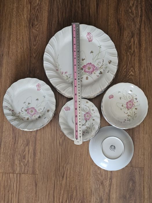 Часы елочные игрушки посуда