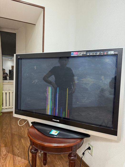 Срочно продам телевизор