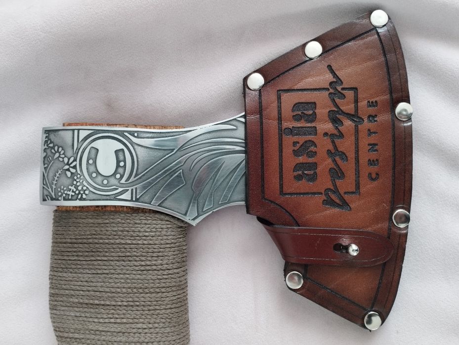 Топоры ручной работы.