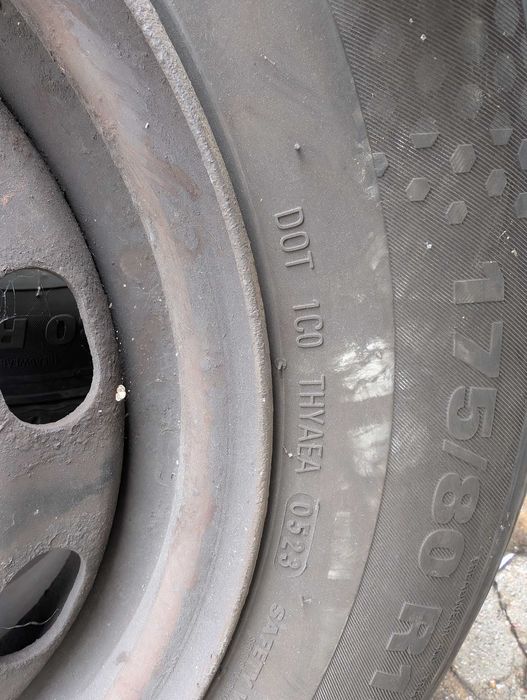 Гуми и джанти гуми 175/80/14 5бр.