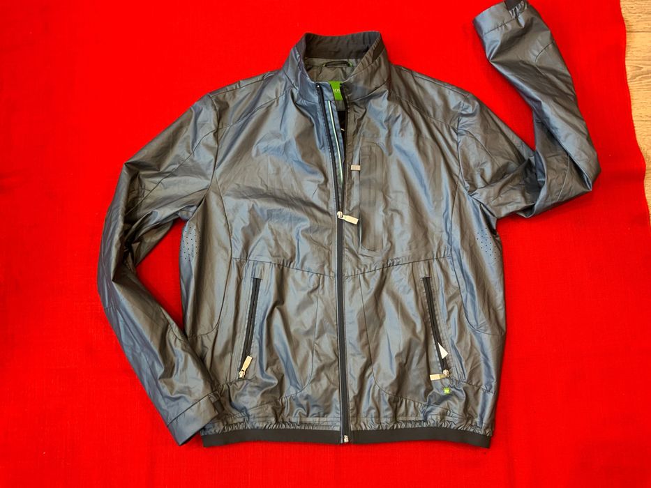 Hugo Boss-оригинално яке 54 хл