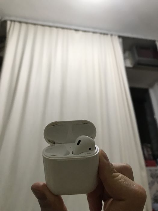 Airpods 2 кейс+правое ухо