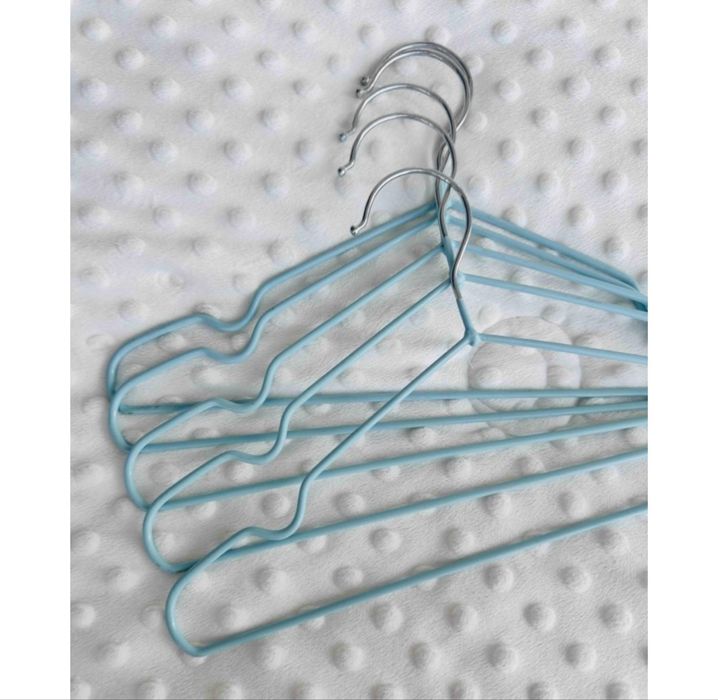 Вешалки гелевые для одежды и брюк