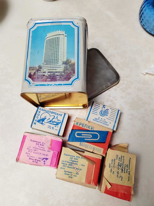 Спички скрепки кнопки книги СССР