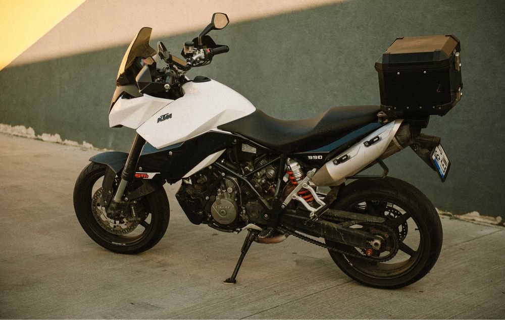 KTM 990 SmT 2011 abs /scimb cu mai nou!
