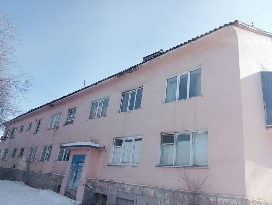 Тез арада бөлме сатылады