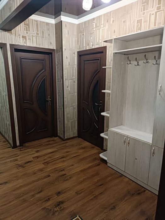 Сергели 5.  3 хона  90 кв