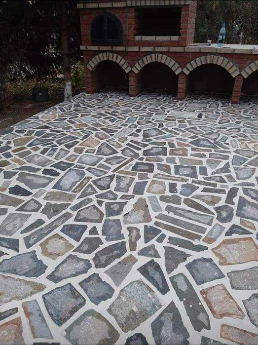 Amenajare gradini cu Plante, Piatra si Gazon