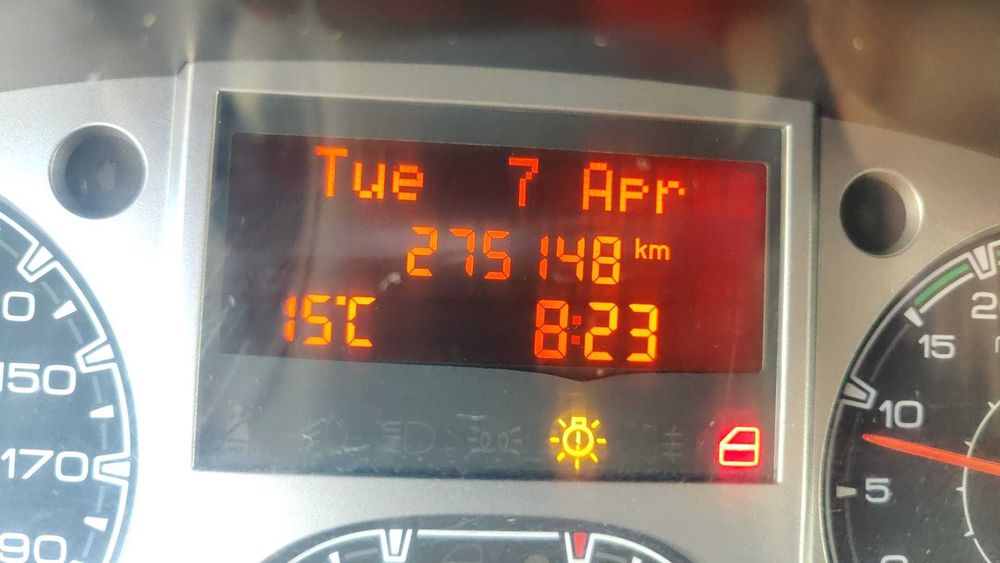 Autoutilitara basculabilă Iveco Daily 2011 CABINA DUBLA