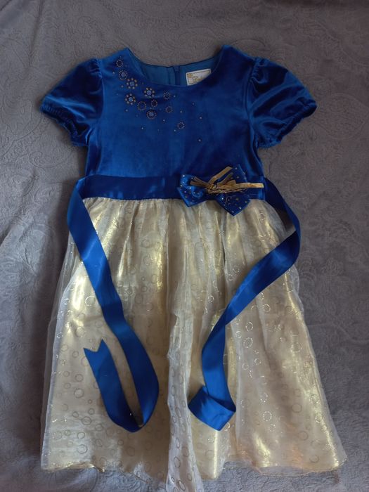 Платье. Сарафан. Листай -->