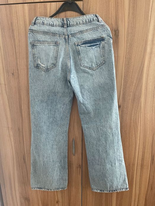 Дамски скъсани дънки