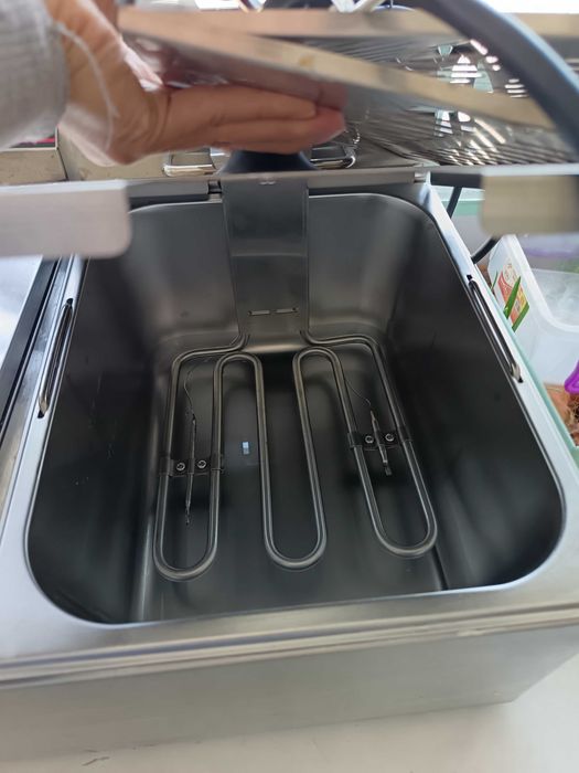 Фритюрница продам за 70 тысяч новый