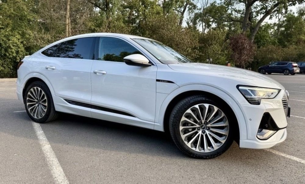 AUDI e-tron 2021 — imagine 7