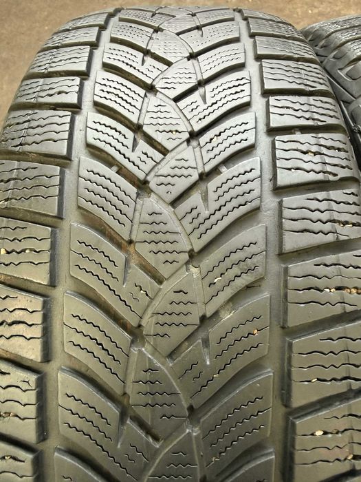 4x Anvelope iarna 235/60 R18 - GoodYear Ultra Grip Performance Gen.2 S