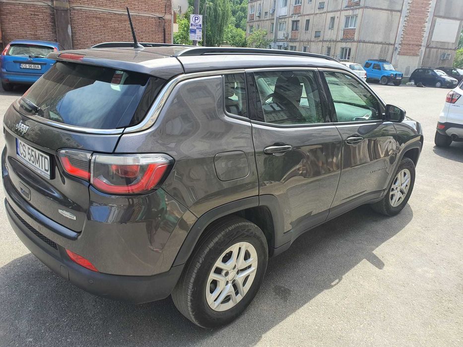 JEEP Compass 2019 — imagine 2
