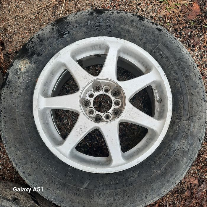 Комплект колес 215/70/16