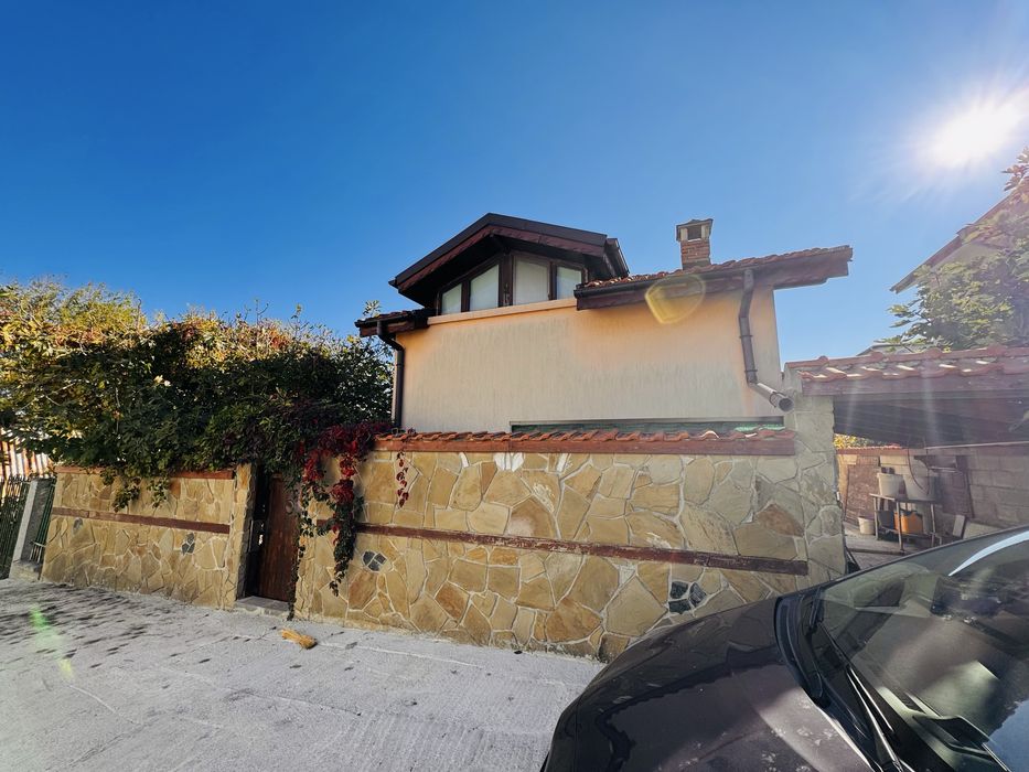 Продава се Къща в Бургас, Възраждане - 140 кв.м за 1286 €/кв.м - Снимка #13