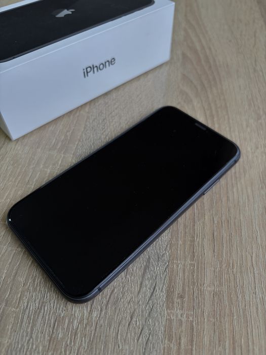 iPhone 11 • 128GB • Black • Liber rețea