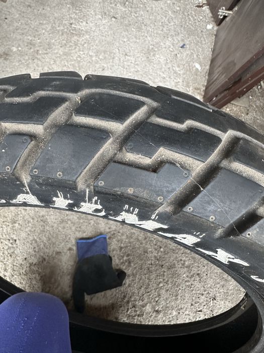 Cauciuc moto modele si marimi