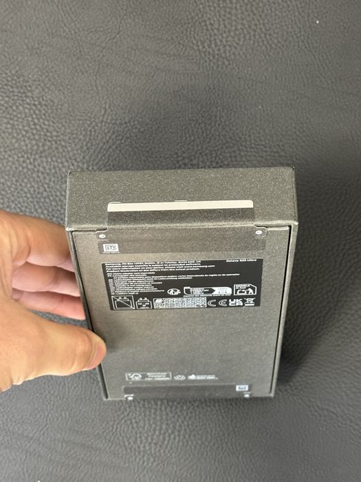 Продавам чисто нов Samsung S25 ULTRA 512 GB