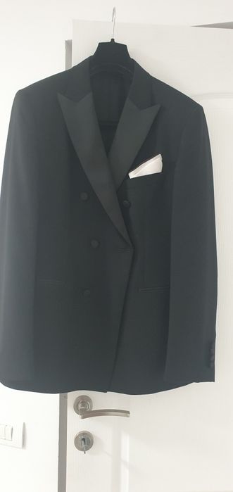 Sacou negru Adina Buzatu