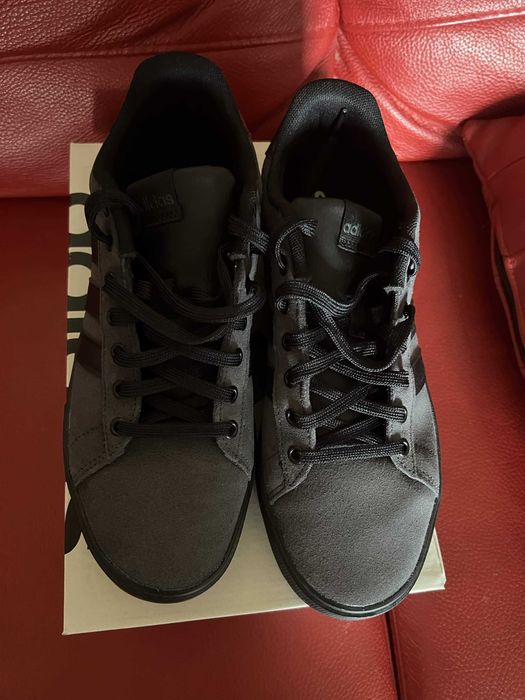 Кецове Adidas, нови