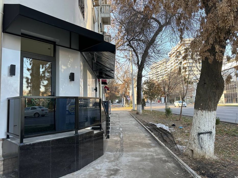 Срочно Продаётся Нежилое Помещения 1.Линия ор-р Ж.К Инфинити 70.м2