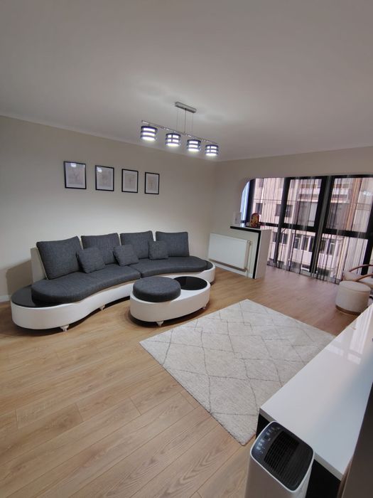 Proprietar - Vând Apartament 3 Camere, 72 mp, Micro 5 - Balaban, Etaj 3/4