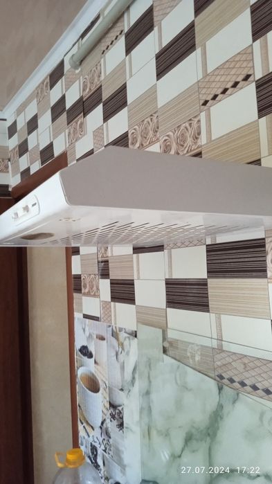 Вытяжка лдля кухни