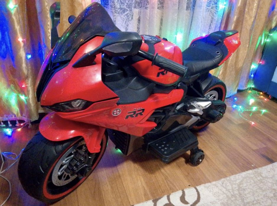 Продам детский мотоцикл электромобиль