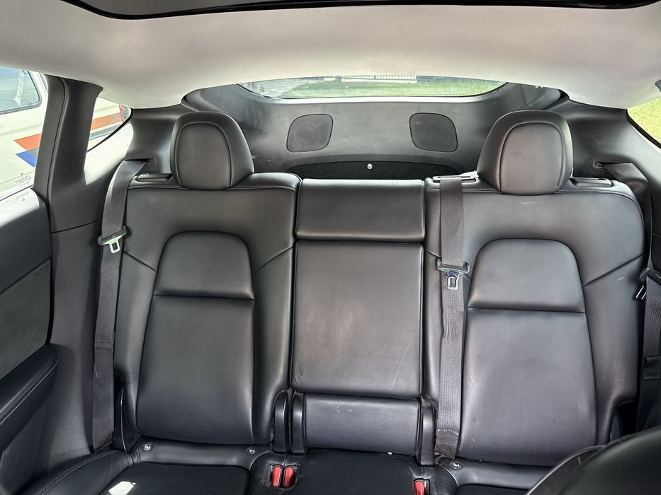 Tesla Model Y Long Range 2022 (USA)