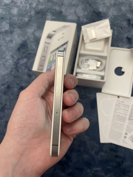 iPhone 4S 16g white обмен на iphone 12 pro max