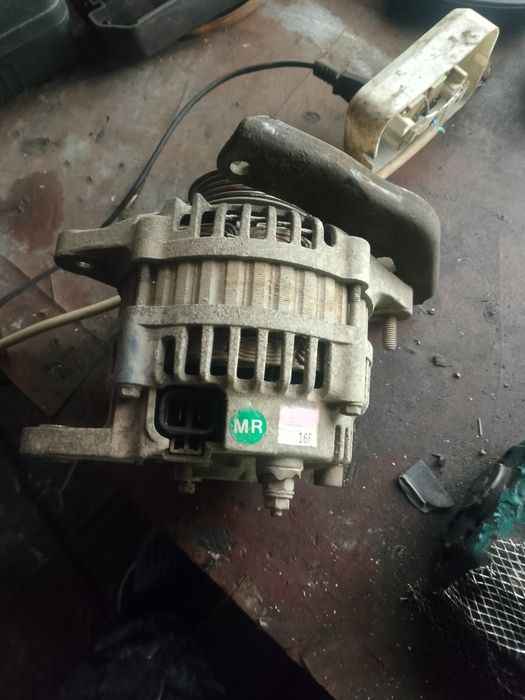 Генератор Ниссан Террано