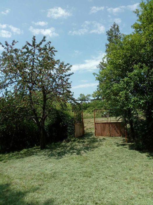 Продава се Парцел в Брезник - 450 кв.м за 34 €/кв.м - Снимка #5